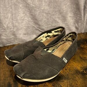 Black Slip-On Canvas Shoes